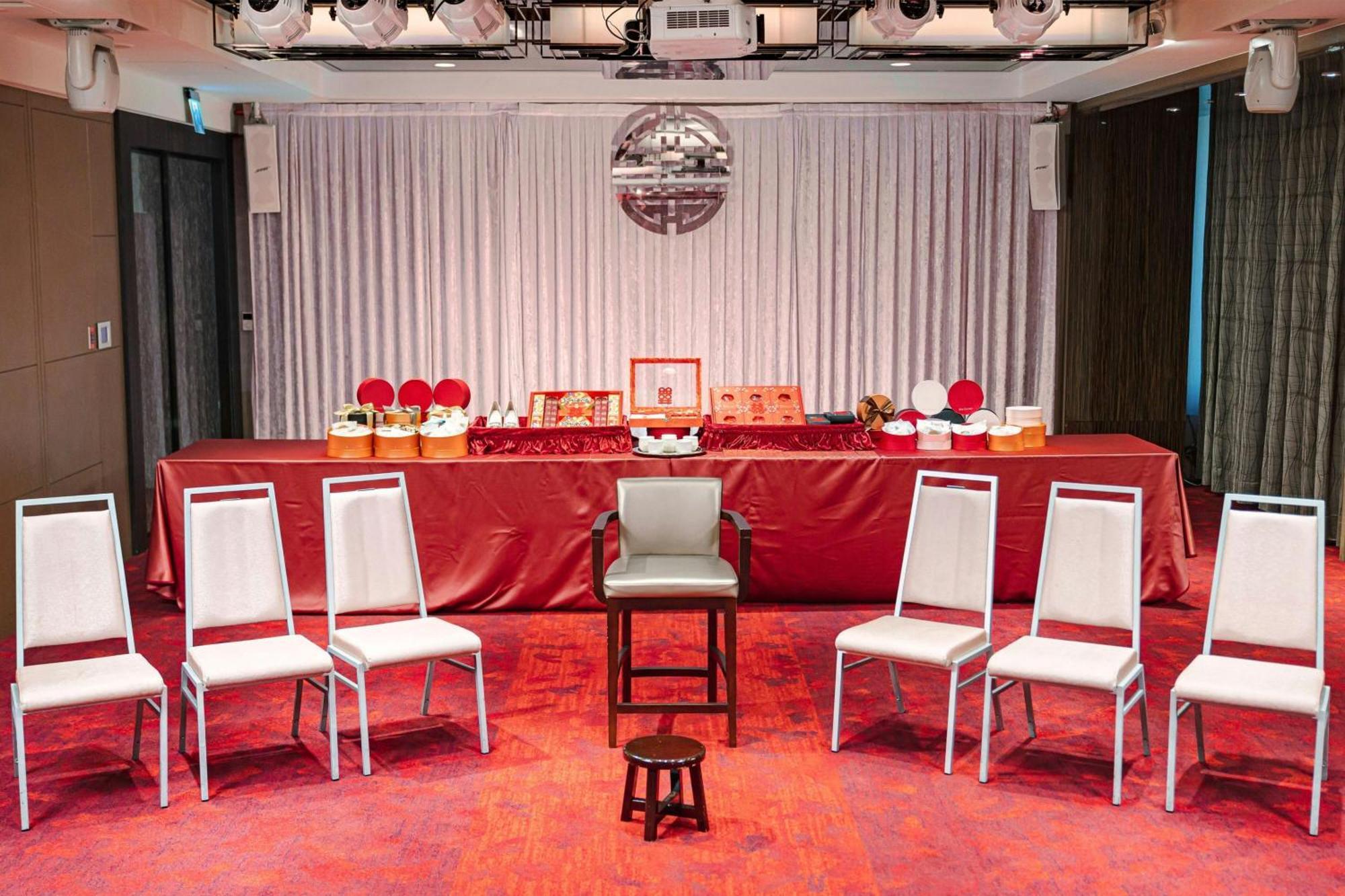 Courtyard By Marriott Taipei Hotel Exterior photo The stage of the 2018 edition of the Hong Kong Sevens