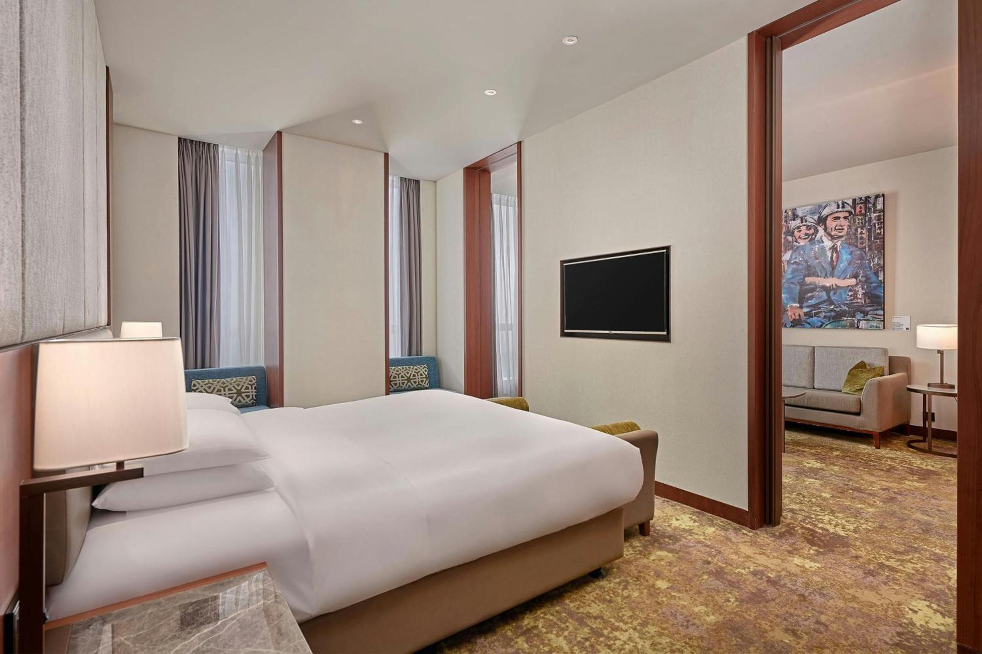 Courtyard By Marriott Taipei Hotel Exterior photo A suite at the hotel